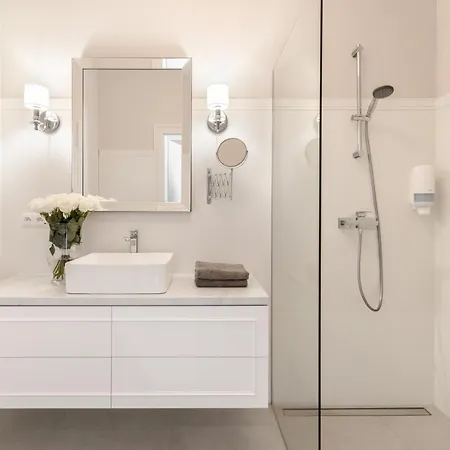 Biznes By Shausha Garden1 Hotel Gliwice